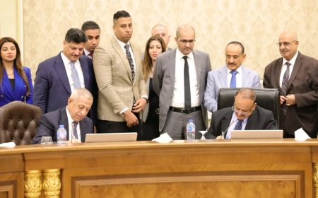 وزير النقل يشارك في اجتماع وزراء النقل العرب ويترأس الدورة (30) للجمعية العامة للأكاديمية العربية للعلوم والتكنولوجيا والنقل البحري ويوقع مذكرة تفاهم لفتح فرع للأكاديمية في عدن