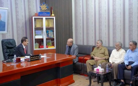 المحافظ بن الوزير يشيد بانعقاد اجتماع الاتحاد العام للكرة الطائرة في شبوة ويؤكد دعم أنشطته الرياضية