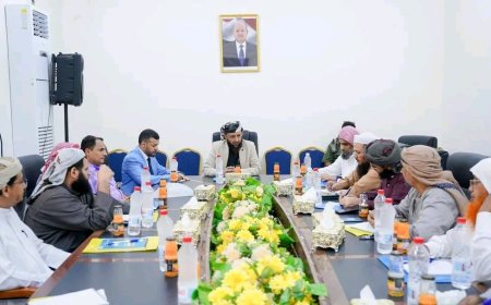نائب وزير الأوقاف يترأس لقاء موسع لمدراء عموم المديريات وإدارات الأوقاف في عدن