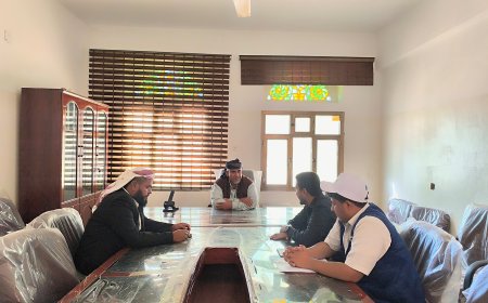 مدير عام مديرية المحفد يستقبل وفد مؤسسة نور الإبداع للتنمية