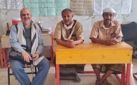 مدير مكتب التربية بمودية يزور مدرسة أبي سلمة ويشيد بدور مجلس الأمهات في دعم التعليم