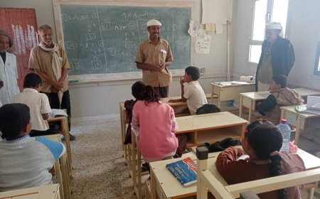 مدير تربية مودية يتفقد مدرسة الجيف ويؤكد على تعزيز الأداء التعليمي وتهيئة البيئة المدرسية