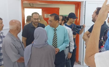 نائب السفير الهولندي ووكيل وزارة الصحة يفتتحان القاعات الدراسية في مستشفى الأمراض النفسية والعصبية بعدن 