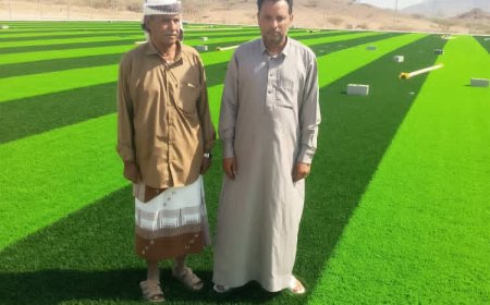 رئيس تنفيذية انتقالي الوضيع يزور ملعب الناصر المعشب لتفقد سير الأعمال الإنشائية