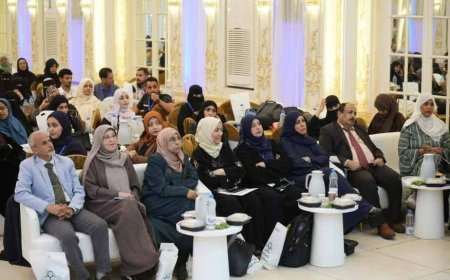عدن.. رئيسة اللجنة الوطنية للمرأة تشارك في إطلاق البرنامج الوطني للقضاء على سرطان عنق الرحم