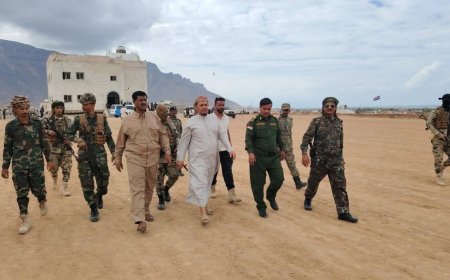 محافظ سقطرى يزور معسكر القوات الخاصة ويتفقد التحضيرات لحفل تخرج الدورة التأهيلية