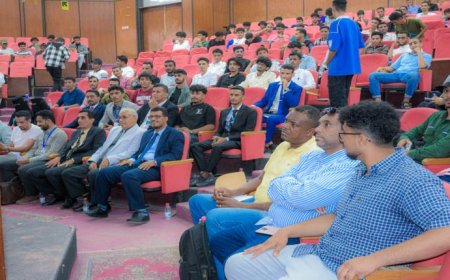 كلية الحقوق بجامعة عدن تحتضن جلسات حوارية حول بناء السلام والحوار الطلابي