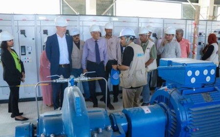 وفد البنك الدولي يطلع على سير العمل في مشروع محطة ضخ المياه بمنطقة البرزخ في عدن