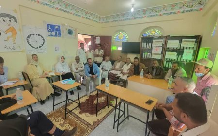 قعطبة.. بكر الشاعري يلتقي وفد من الائتلاف الهولندي ويطلعوا على أنشطة المساحة الصديقة للأطفال ضمن مشروع الحماية