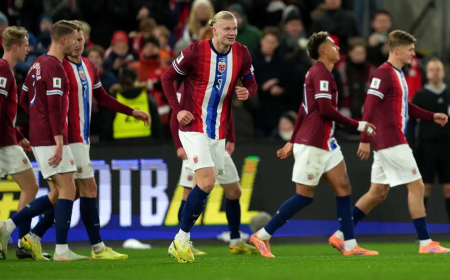 مواعيد مباريات اليوم الأحد 16 نوفمبر 2025 والقنوات الناقلة والمعلقين