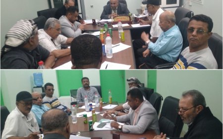 برئاسة الدكتور السعدي عقد اجتماع مجلس الهيئة الإدارية الإستشارية لهيئة مستشفى الرازي العام م/أبين 