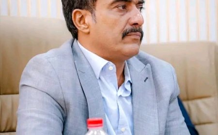 بعد تأهلهم إلى نهائي كأس العاصمة عدن.. مدير عام خورمكسر يقدّم دعماً مادياً ويعلن إدراج مشروع توسعة نادي الجلاء ضمن خطة 2026