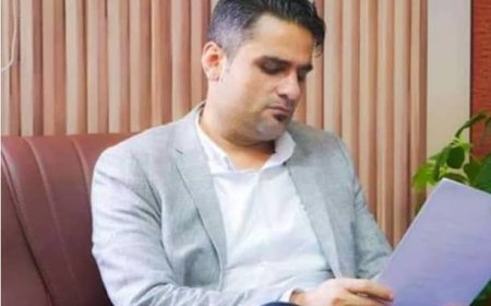 نائب وزير الإعلام "صلاح العاقل" يوجه بتحويل راتب سبتمبر 2025