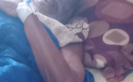 نائب رئيس ملتقى أبناء زنجبار يزور الأستاذ محمد مكرد للاطمئنان على صحته