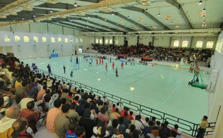 بخضر : استكملنا كافة التجهيزات لنصف ونهائي البطولة ونطالب الأندية والجماهيرية بتقديم لوحة فنية وجمالية استعراضية تنافسية في الملعب والمدرجات