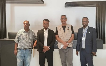 خبير الاقتصاد الرقمي بمنظمة طفل الحرب يزور نادي رواد الأعمال بجامعة حضرموت