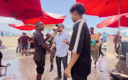 بن جرادي ينفذ نزولا ميدانيا لضبط المخالفين من بائعي الأسماك في حراج صيرة
