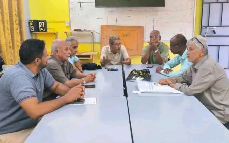 اجتماع تنسيقي للتحضير لمنافسات بطولة عدن للسباحة في المياه المفتوحة الـ13 