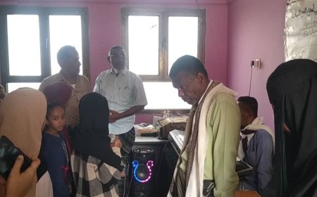 بروفات اللمسات الاخيرة للطالبات مجمع الفتح للبنات للمشاركة بحفل المحافظة بمناسبة عيد الاستقلال الوطني المجيد