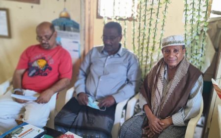 وفد جمعية الصديق التنموية يزورون مؤسسة حضرموت للثرات و التاريخ و الثقافة بالمكلا