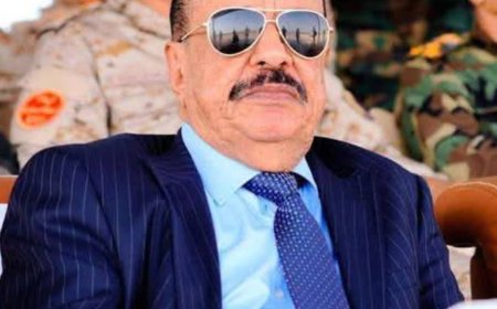 عاجل: اللواء بن بريك يؤكد أن هيكلة حلف قبائل حضرموت يهدف إلى تدوير رئاسته على أساس منصف
