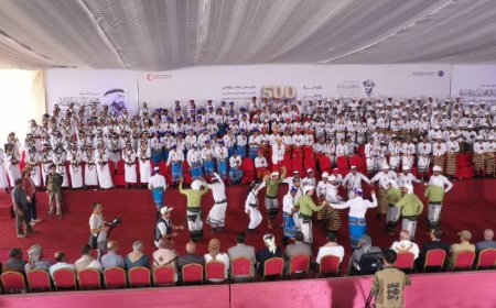 تعز.المخا تزف500 عريس وعروس بدعم الهلال الأحمر الإمارتي وخلية الأعمال الإنسانية.