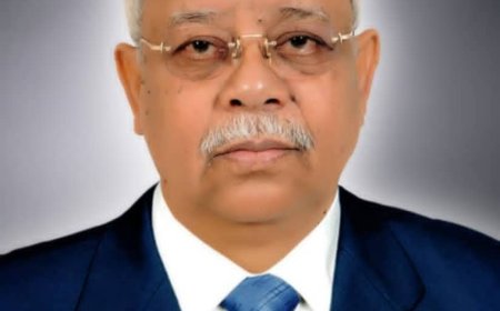 رئيس جامعة لحج يعزي في وفاة الاستاذ الدكتور / عبدالرحمن محمد عبدالقادر بامطرف