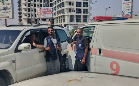 تمركز سيارات الإسعاف 195 في عدن بمناسبة احتفال الاستقلال الوطني في 30 نوفمبر