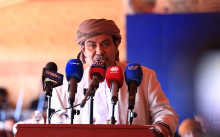 رئيس حلف قبائل حضرموت "الكثيري" يرحب بالمحافظ الخنبشي ويؤكد على دعم الحلف ومساندته للخطوات الأخيرة