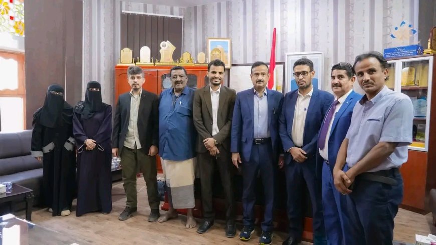 المحافظ بن الوزير يبحث مع مؤسسة شبوة لعلاج أمراض القلب سبل تعزيز التعاون والتنسيق المشترك