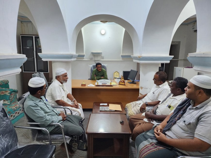 مدير عام مديرية تريم يلتقي أعضاء نادي عشّاق الزربادي ويطّلع على استعدادات اللقاء السنوي العاشر