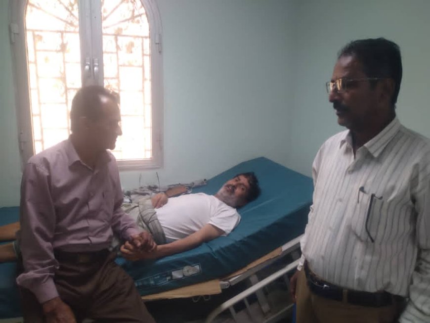 في زيارة اطمئنان على صحة الصحفي صادق حمامه بعد إجراءه عملية جراحية في العمود الفقري 