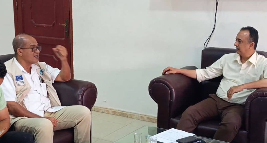 نائب مدير صحة عدن يناقش مع منظمة هانديكاب انترناشونال أوجه التعاون المشترك