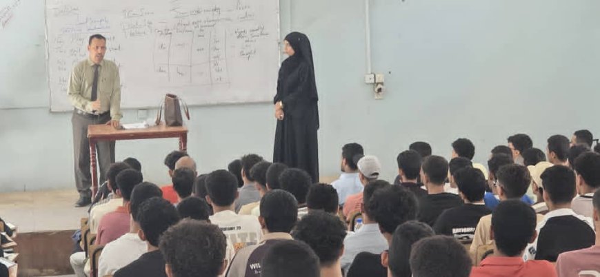كلية العلوم الإدارية جامعة عدن ترحب بطلابها المستجدين 