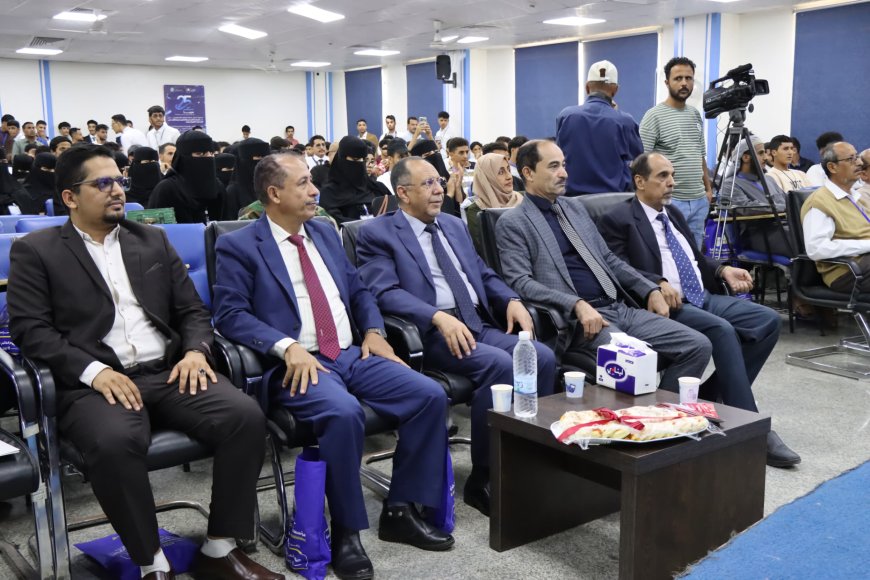 وزير الصناعة يؤكد أهمية المحاسبة في تعزيز الشفافية والتنمية الاقتصادية