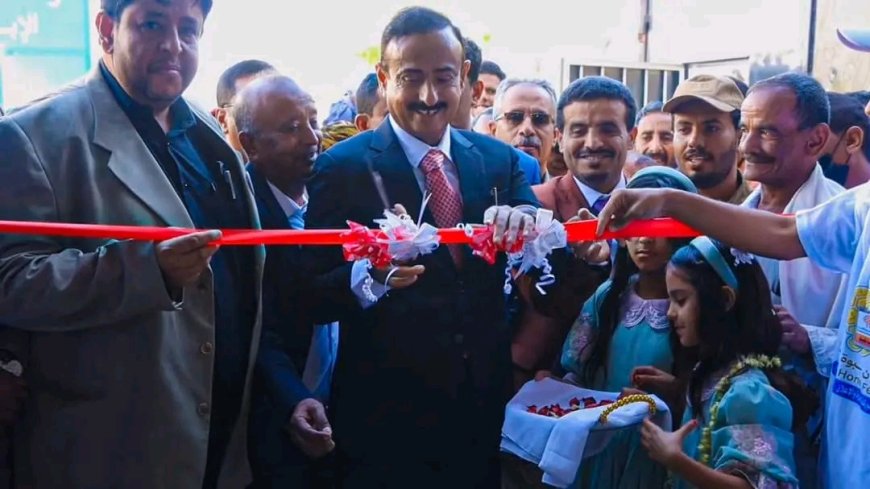 المحافظ بن الوزير يدشّن فعاليات مهرجان شبوة الأول للعسل ويؤكد الحرص على حماية المنتج وتطويره