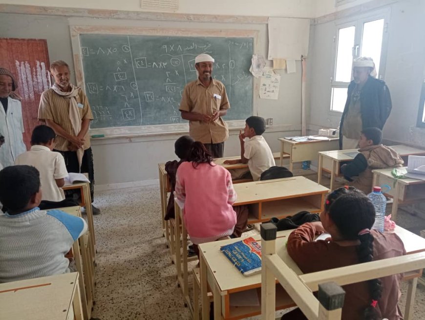 مدير تربية مودية يتفقد مدرسة الجيف ويؤكد على تعزيز الأداء التعليمي وتهيئة البيئة المدرسية