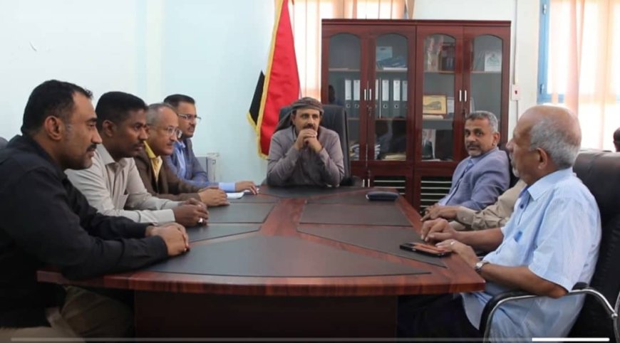 محافظ حضرموت يترأس اجتماعًا خدميًا وأمنيًا لمناقشة الأوضاع العامة في المحافظة