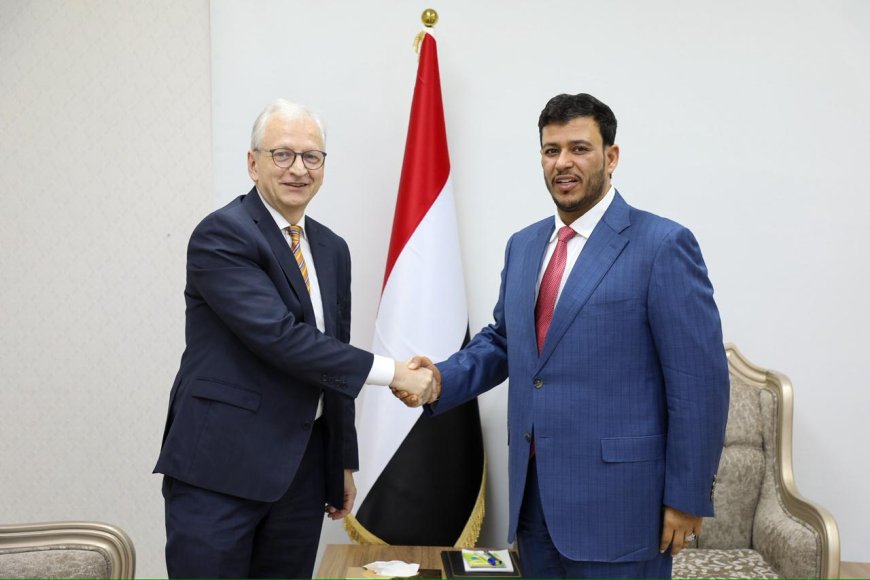 الدكتور عبدالله العليمي.. خلال لقاءه بالسفير الألماني: هجمات البحر الأحمر أثبتت أن الحوثيين تهديداً يتجاوز اليمن