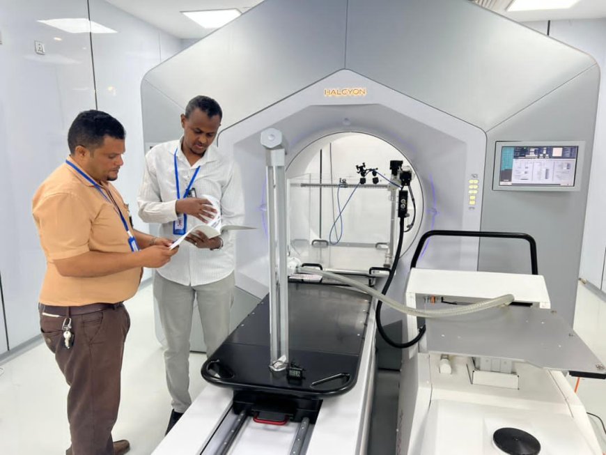 وصول قطعة غيار لجهاز العلاج الإشعاعي بمركز المكلا الخيري للعلاج الإشعاعي