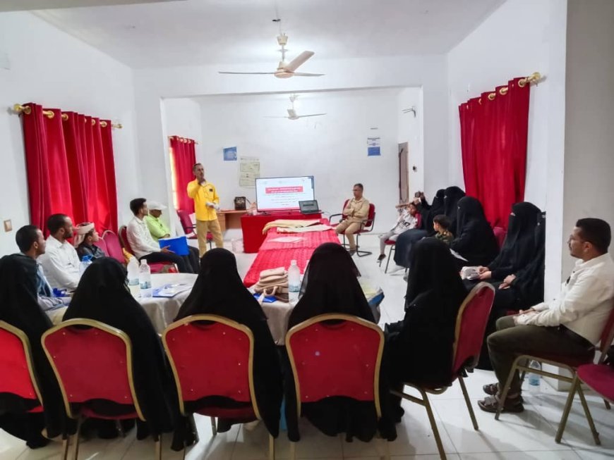 مكتب الصحة بالضالع ينظم دورة تدريبية لمتطوعي التثقيف الصحي للتوعية حول الأمراض الوبائية