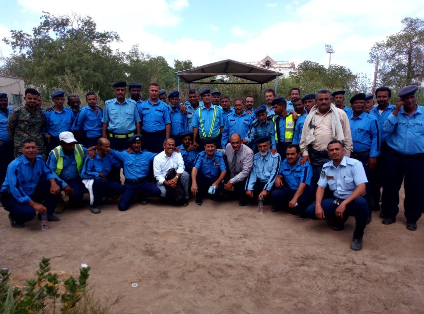 انطلاق دورة قانون المرور وآداب السير في لحج لتعزيز كفاءة رجال شرطة السير 