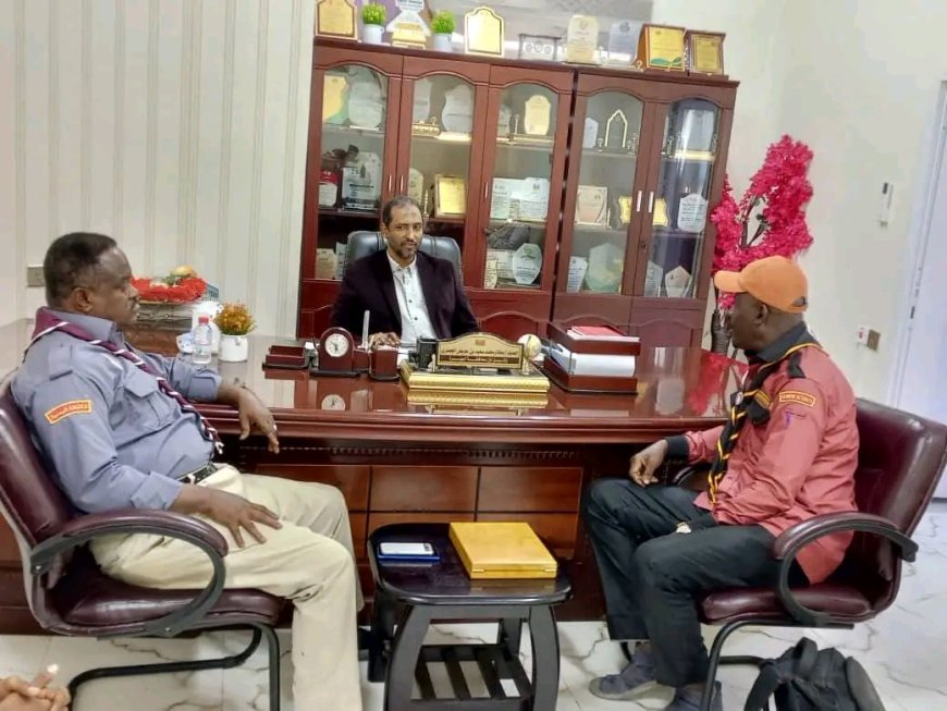 وكيل أول المهرة يلتقي قيادة الكشافة والمرشدات ويؤكد دعم السلطة المحلية لبرامجهم الشبابية