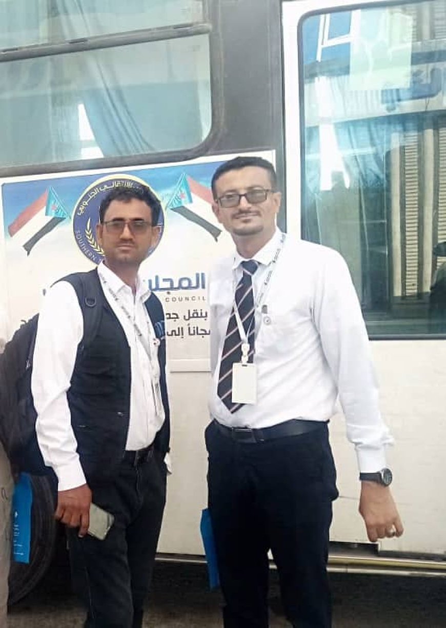 الإعلامي عبدالرقيب السنيدي... صوت الحقيقة وميدانه الميدان