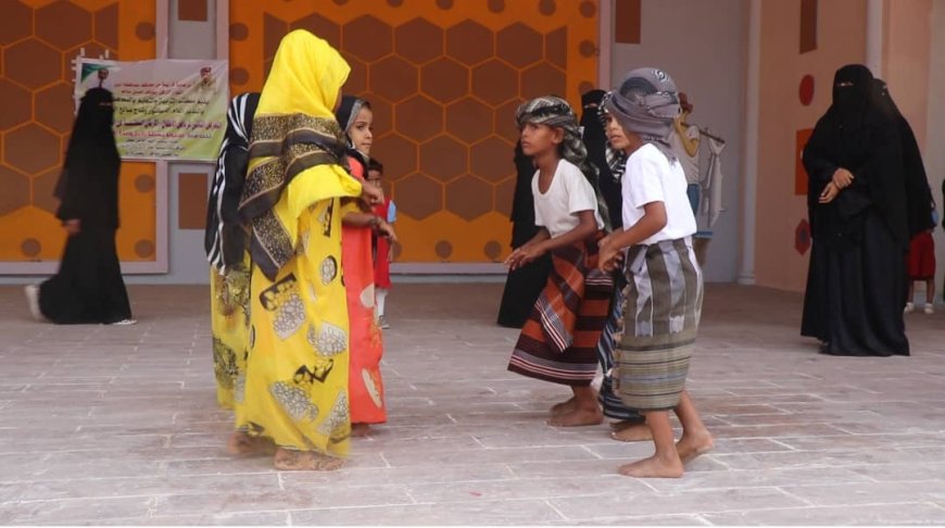 أبين تحتفي باليوم العالمي للطفولة بمعرض رياض الأطفال الثاني في زنجبار