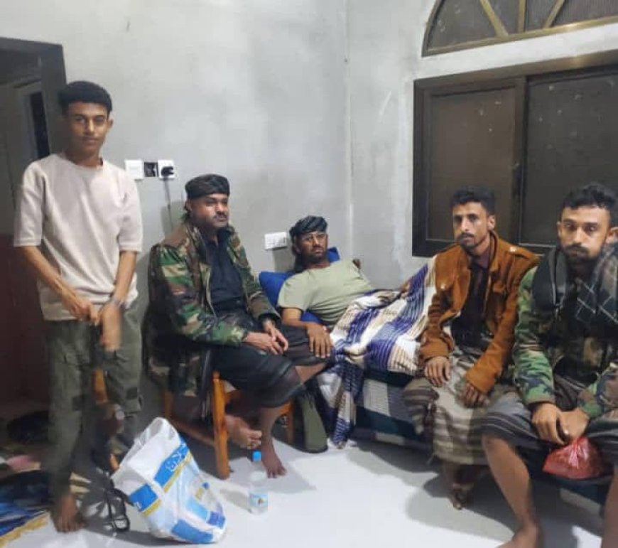 قائد حزام أبين يطمئن على صحة الإعلامي السنيدي ويدعو القيادة إلى الإسراع في علاجه