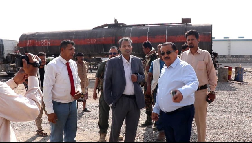 يحدث الآن : محافظ أبين ومدير الشركة الكندية"MO" يدشّن العمل في الخلاطة الأسفلتية الصديقة للبيئة بمنظومة الفلر بمشروع سد حسان.