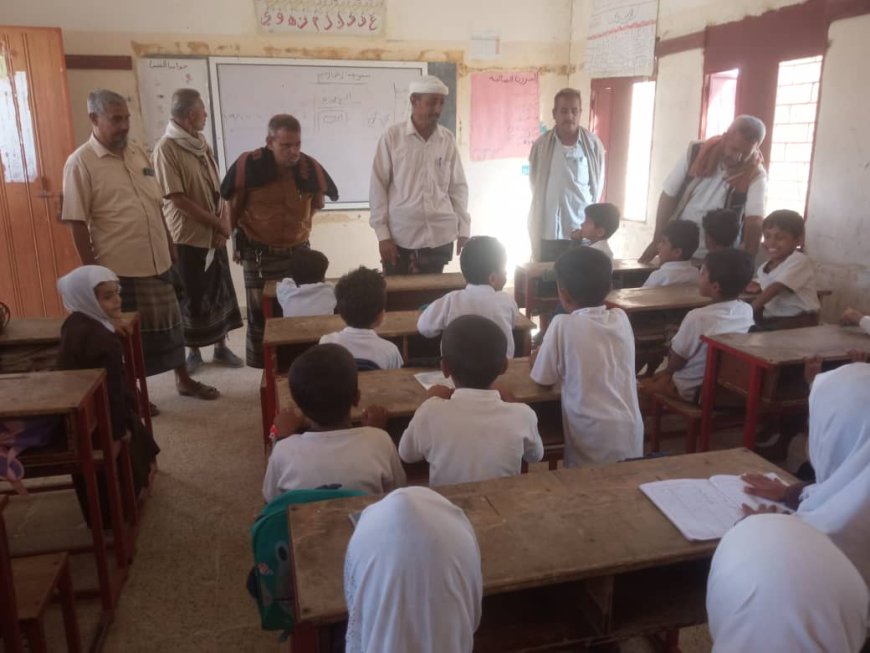 مدير تربية مودية يواصل زياراته الميدانية لمدارس التعليم الأساسي