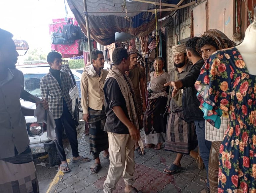 حملة مشتركة لتنظيم سوق زنجبار وإزالة العشوائيات لضمان انسيابية الحركة