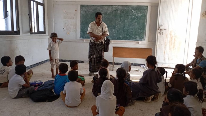 مدير تربية أحور يتفقد سير العملية التعليمية في عدد من مدارس المديرية